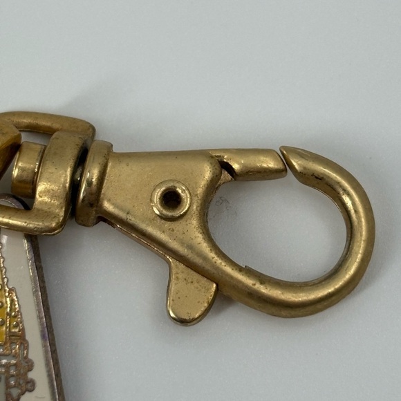 DISNEY PIN TRADING: Disneyland Resort - Where dreams come true 2008 w clasp - Picture 9 of 15